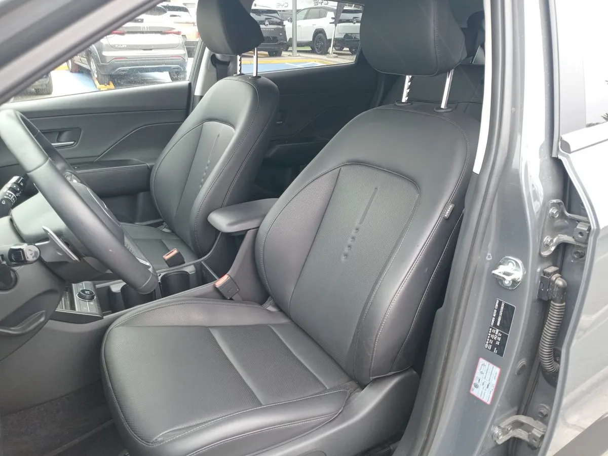 Hyundai Kona 1.6 Sx2 Design Hybrid 4x2 At 5p año 2026