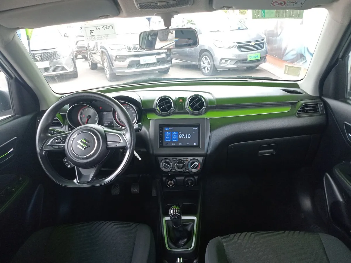 Suzuki Swift 1.2 Gl Sport 4x2 Hb Mt 5p año 2021