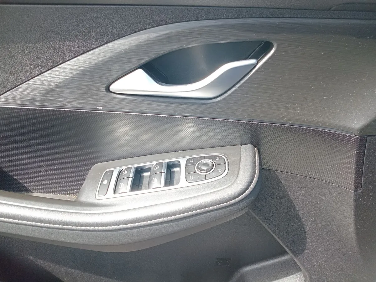 Omoda C5 1.5t Comfort 4x2 Cvt At 5p año 2026