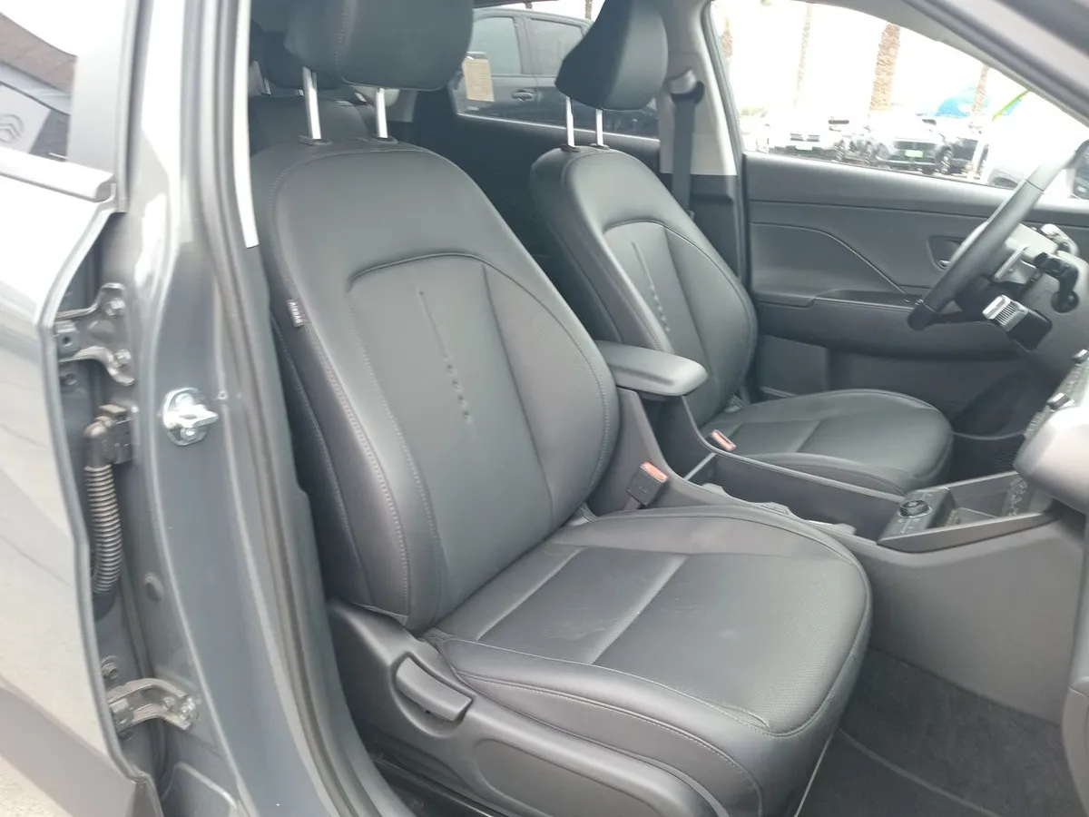 Hyundai Kona 1.6 Sx2 Design Hybrid 4x2 At 5p año 2026