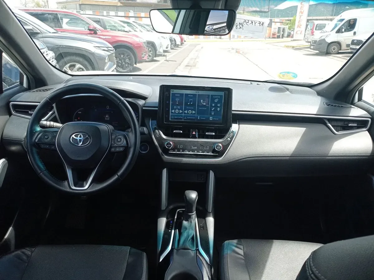 Toyota Corolla Cross 1.8 Seg Hybrid 4x2 Cvt At 5p año 2021