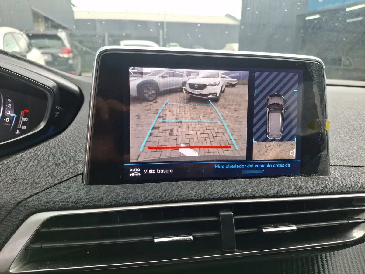 Peugeot 3008 1.2 Active Pack Puretech 130 4x2 Mt6 5p año 2023