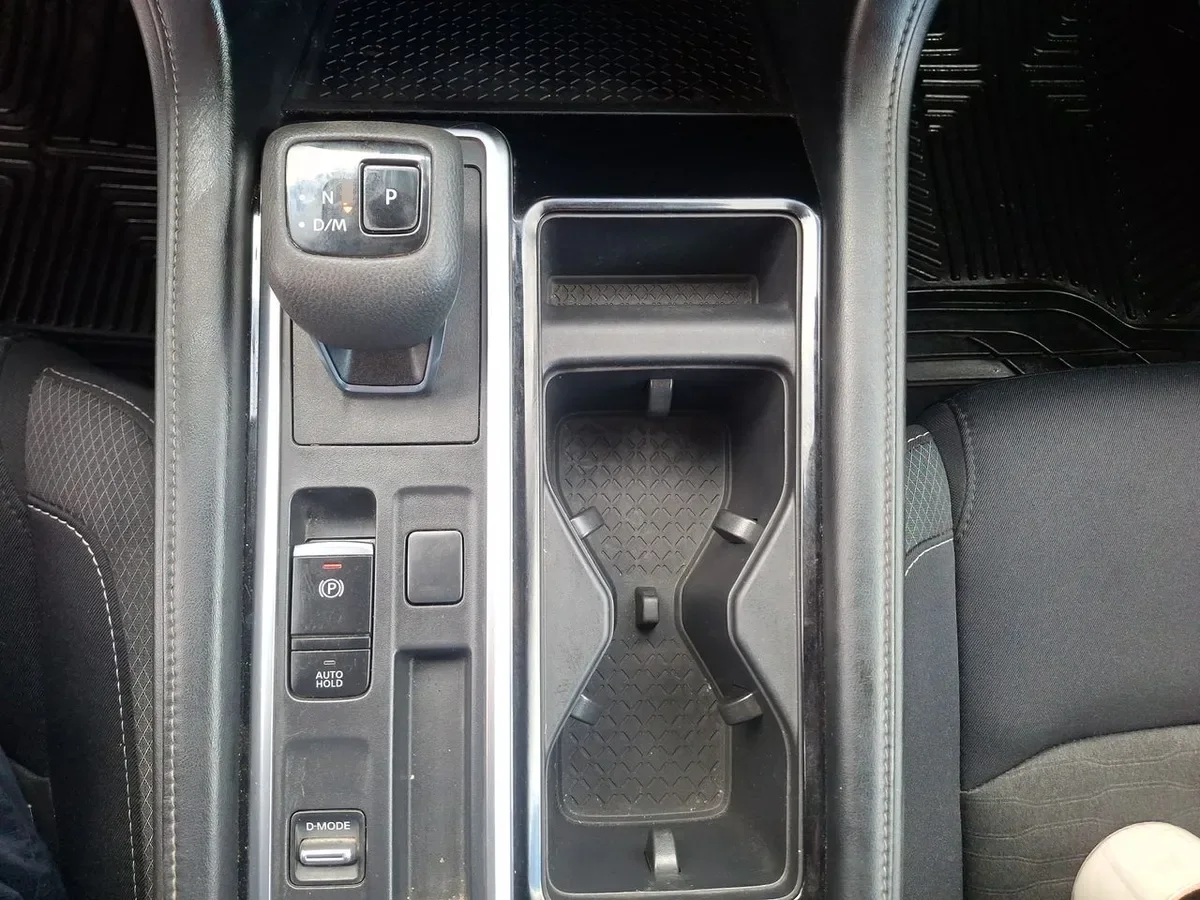 Nissan Pathfinder 3.5 Sense 2wd Cvt At 5p año 2024