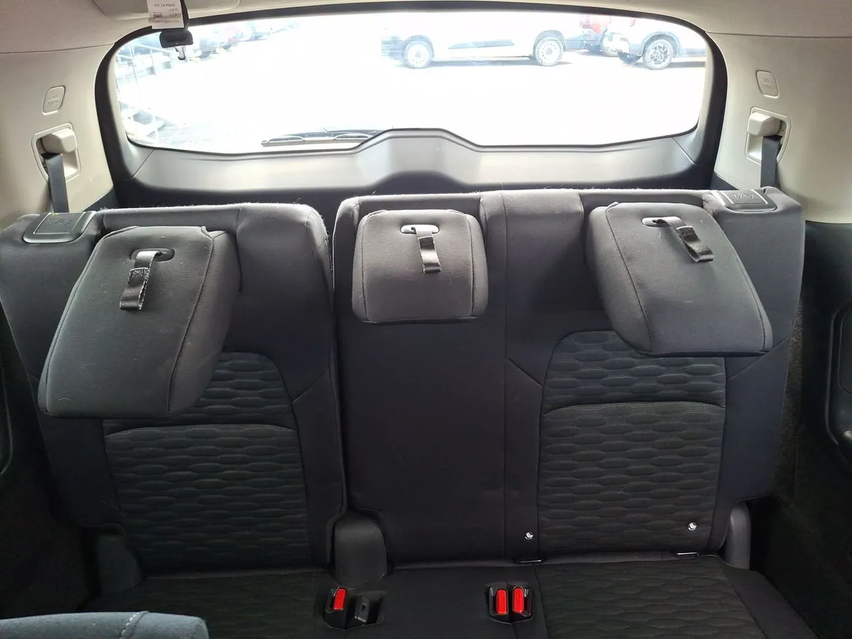 Nissan Pathfinder 3.5 Sense 2wd Cvt At 5p año 2024