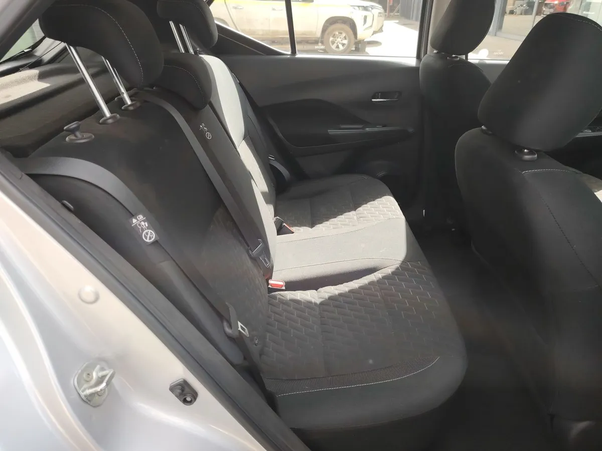 Nissan Kicks 1.6 Advance 4x2 Cvt At 5p año 2025