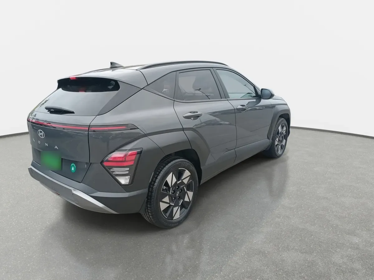 Hyundai Kona 1.6 Sx2 Design Hybrid 4x2 At 5p año 2026