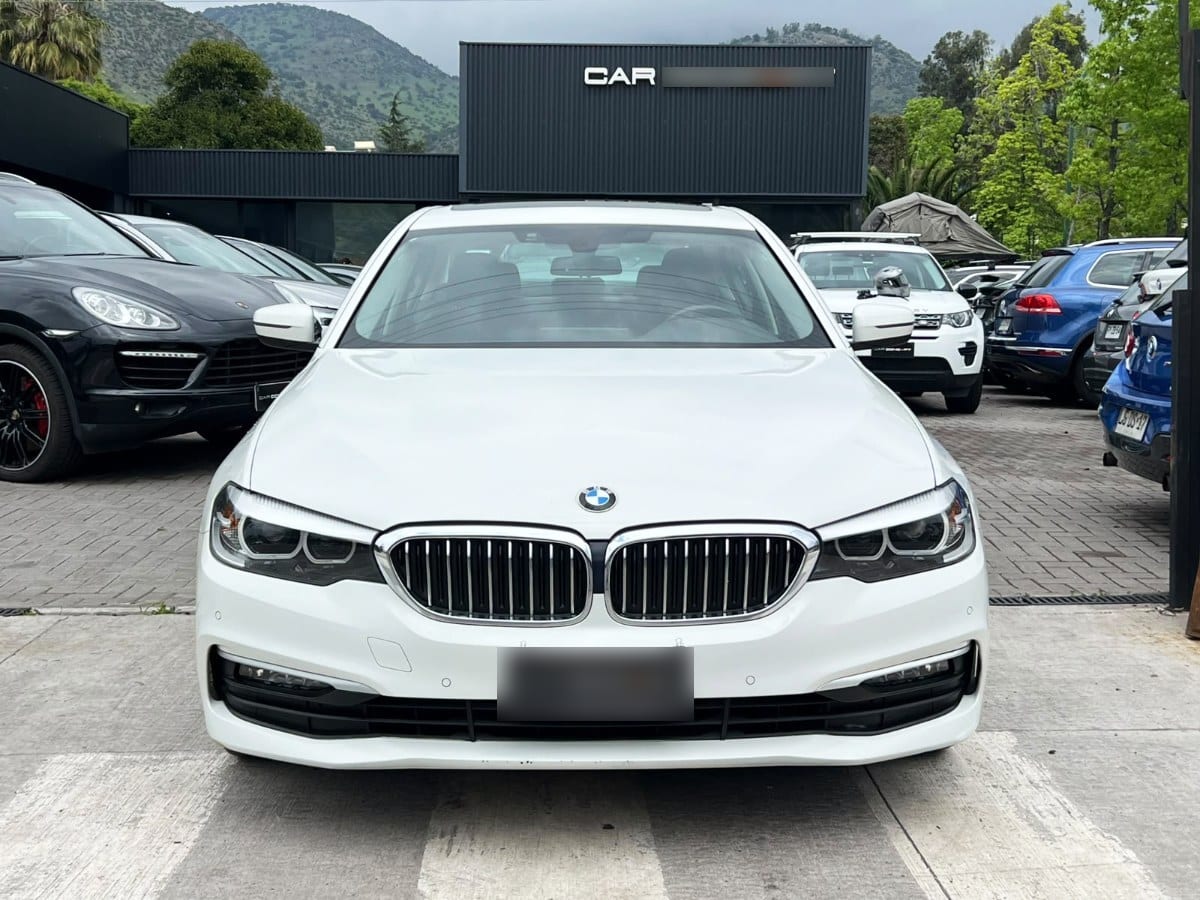 BMW 520i - año 2019