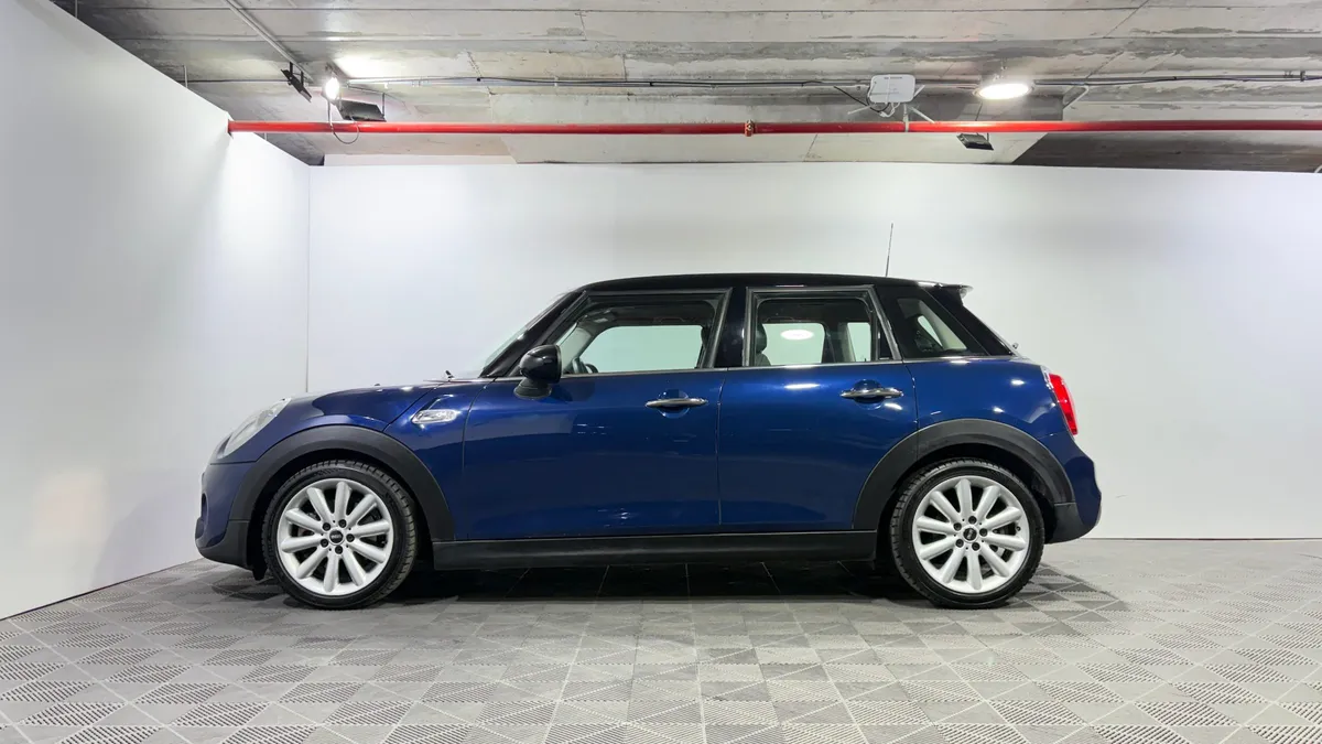 Mini Cooper S 2.0 S F56 At año 2015