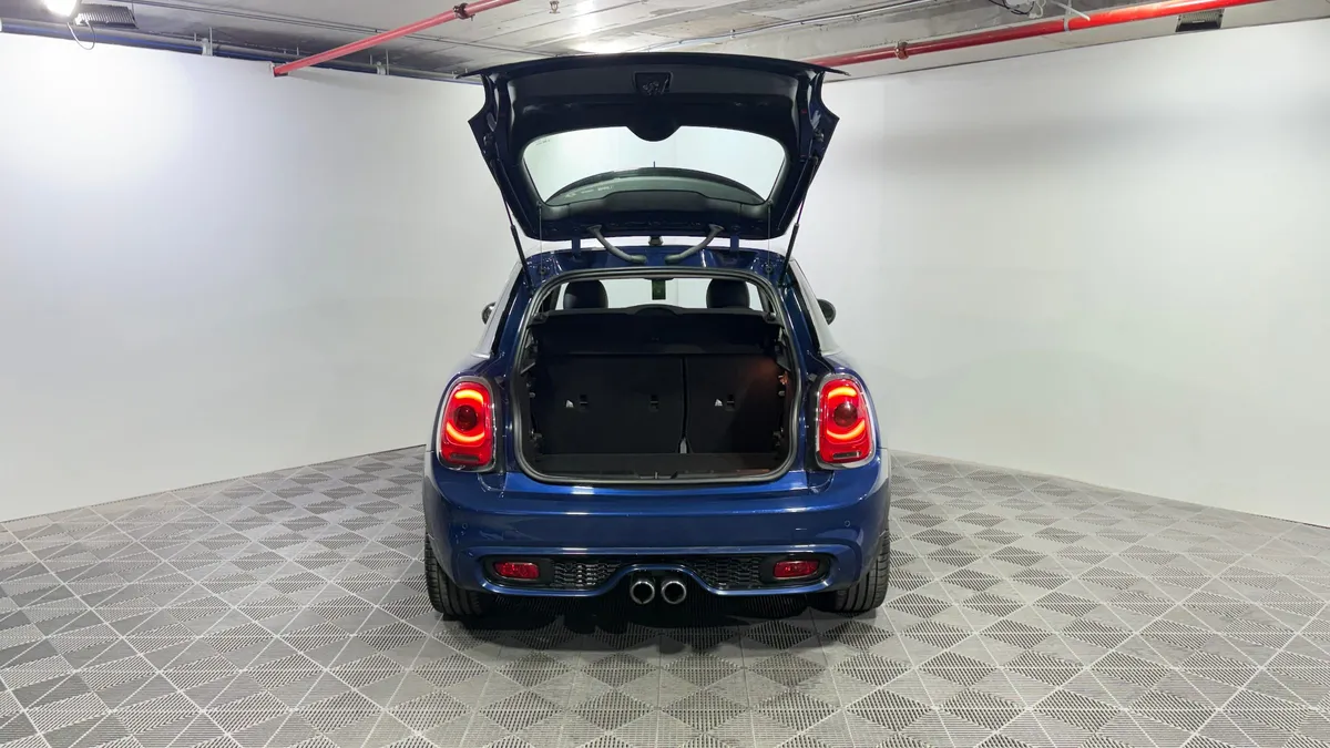 Mini Cooper S 2.0 S F56 At año 2015