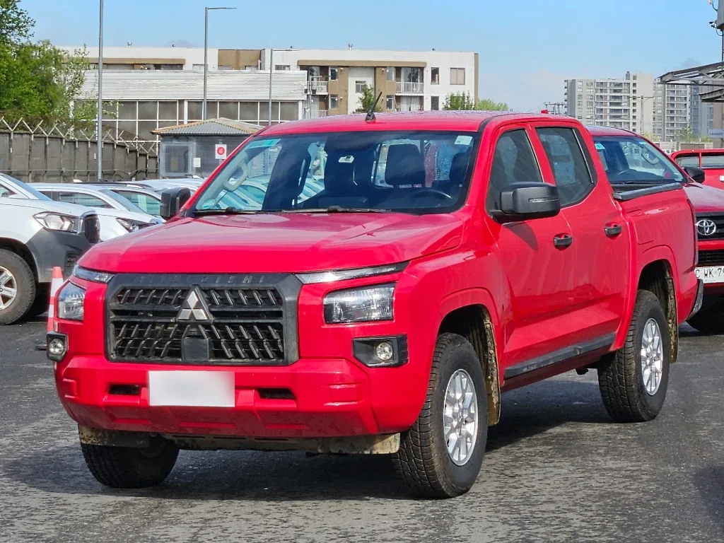 Mitsubishi L200 Katana Xrt 4x4 2.4 año 2024