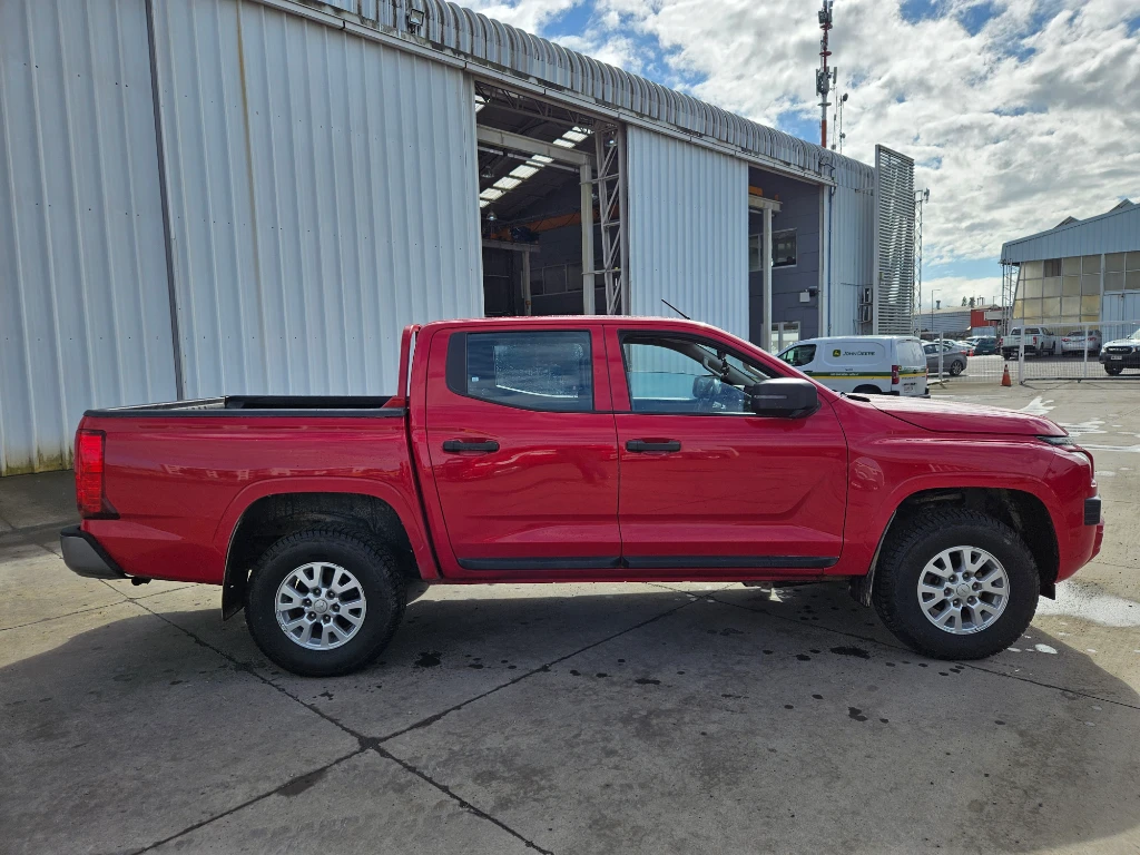 Mitsubishi L200 Katana Xrt 4x4 2.4 año 2024