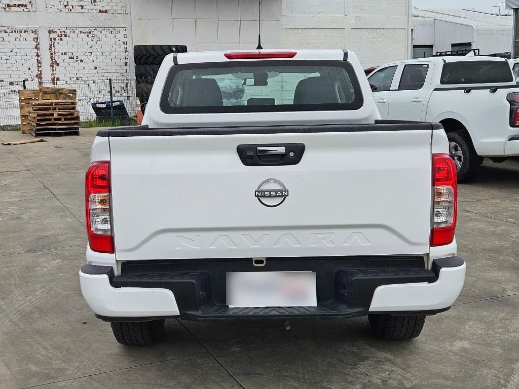 Nissan Navara Navara Dc 4x2 2.3tdi Xe año 2023