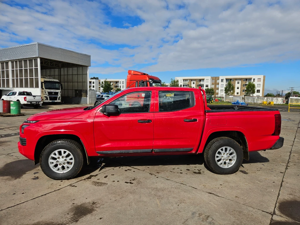 Mitsubishi L200 Katana Xrt 4x4 2.4 año 2024