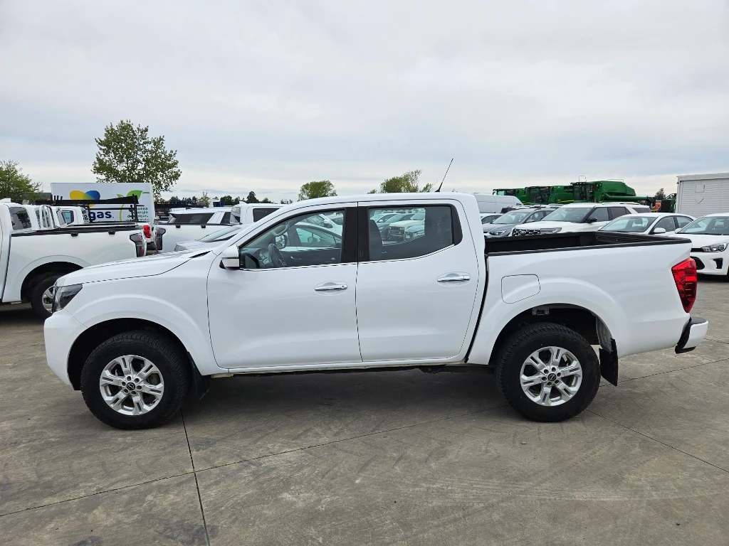 Nissan Navara Navara Dc 4x2 2.3tdi Xe año 2023