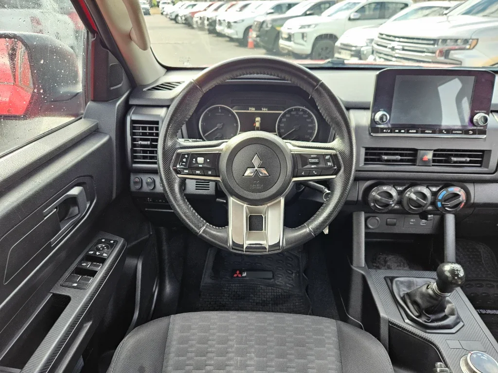 Mitsubishi L200 Katana Xrt 4x4 2.4 año 2024