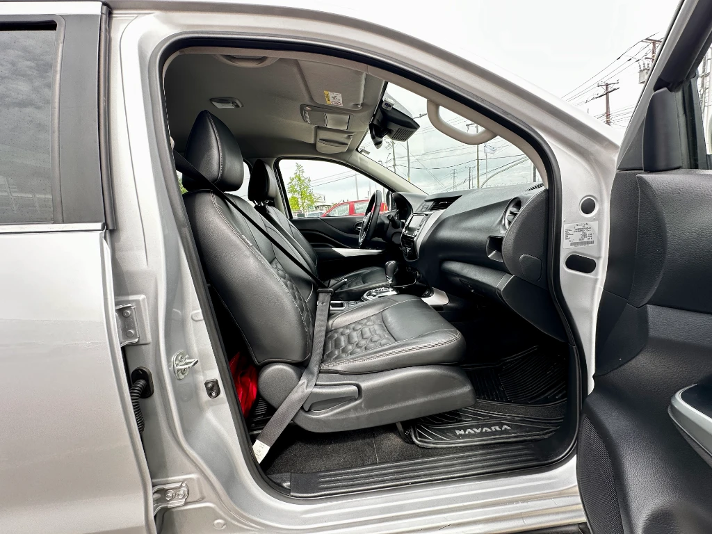 Nissan Navara Navara Dc 4x4 2.3tdi Le At año 2023