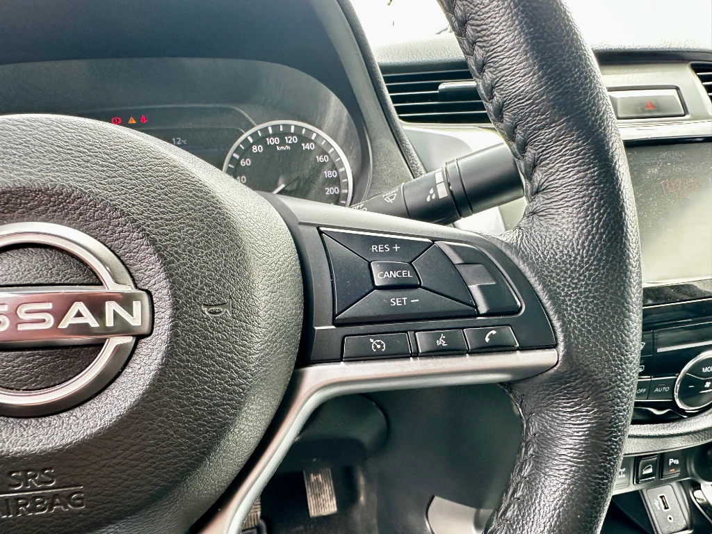 Nissan Navara Navara Dc 4x4 2.3tdi Le At año 2023