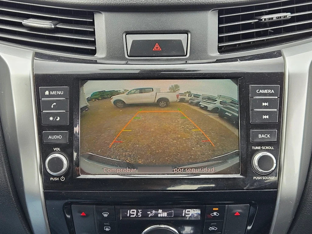 Nissan Navara Navara Dc 4x2 2.3tdi Xe año 2023