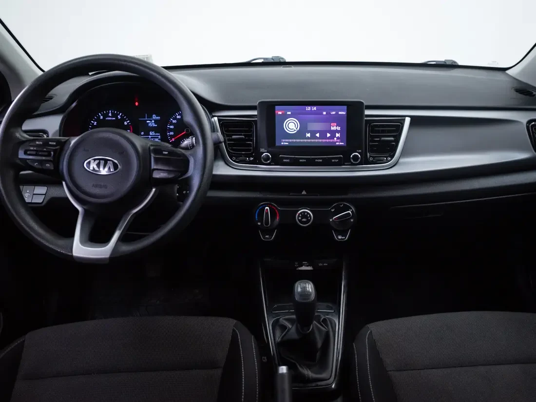 Kia Rio 5 Rio 5 1.4 Ex Ac 6mt 5p año 2018