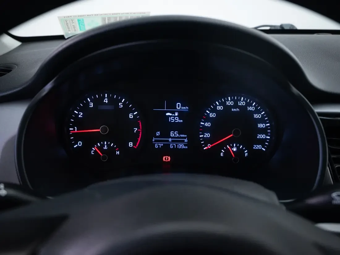 Kia Rio 5 Rio 5 1.4 Ex Ac 6mt 5p año 2018