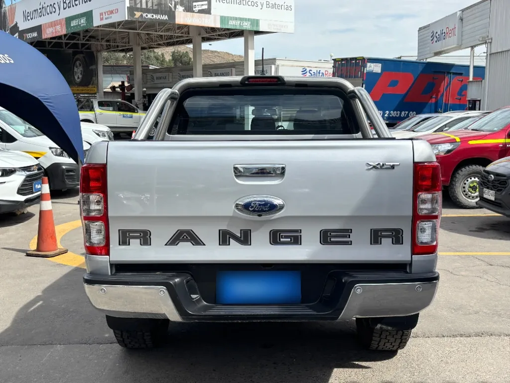 Ford Ranger 3.2 Dsl Xlt At 4x4 Diesel año 2023
