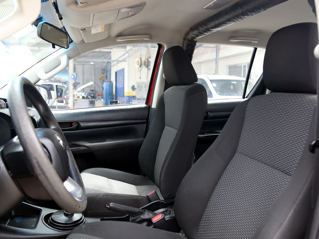 Toyota Hilux Pickup 4p 4x4 2.4 año 2022