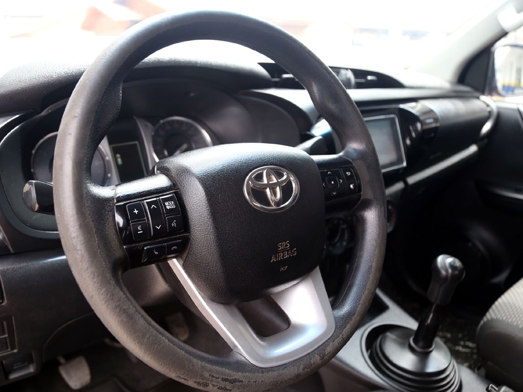 Toyota Hilux Pickup 4p 4x4 2.4 año 2022