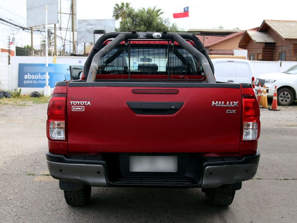 Toyota Hilux 2.4 Dx Diesel 4x4 año 2022