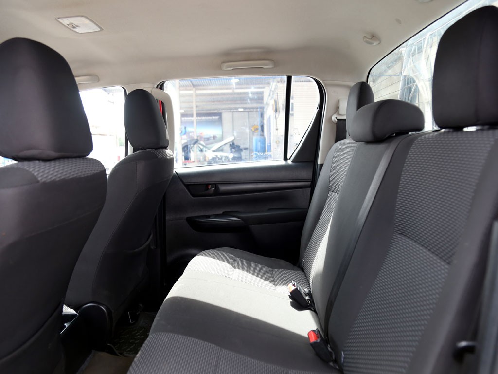 Toyota Hilux 2.4 Dx Diesel 4x4 año 2022