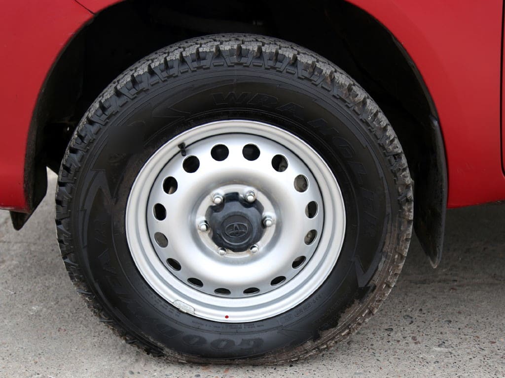 Toyota Hilux D Cab Dx 4x4 2.4 año 2022