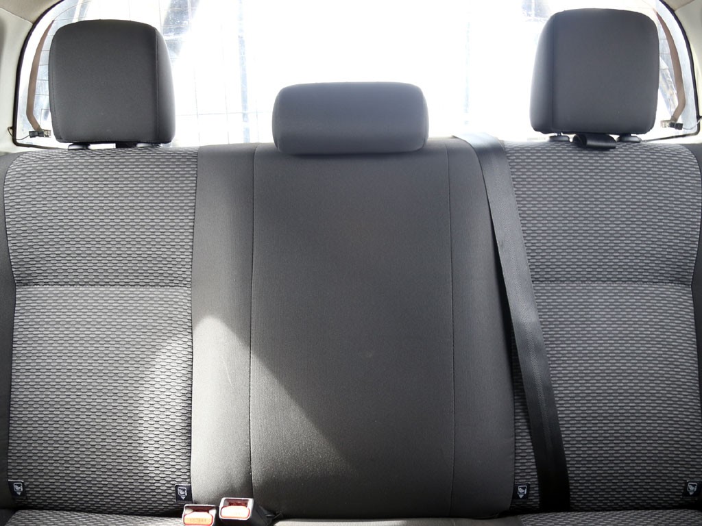 Toyota Hilux D Cab Dx 4x4 2.4 año 2022