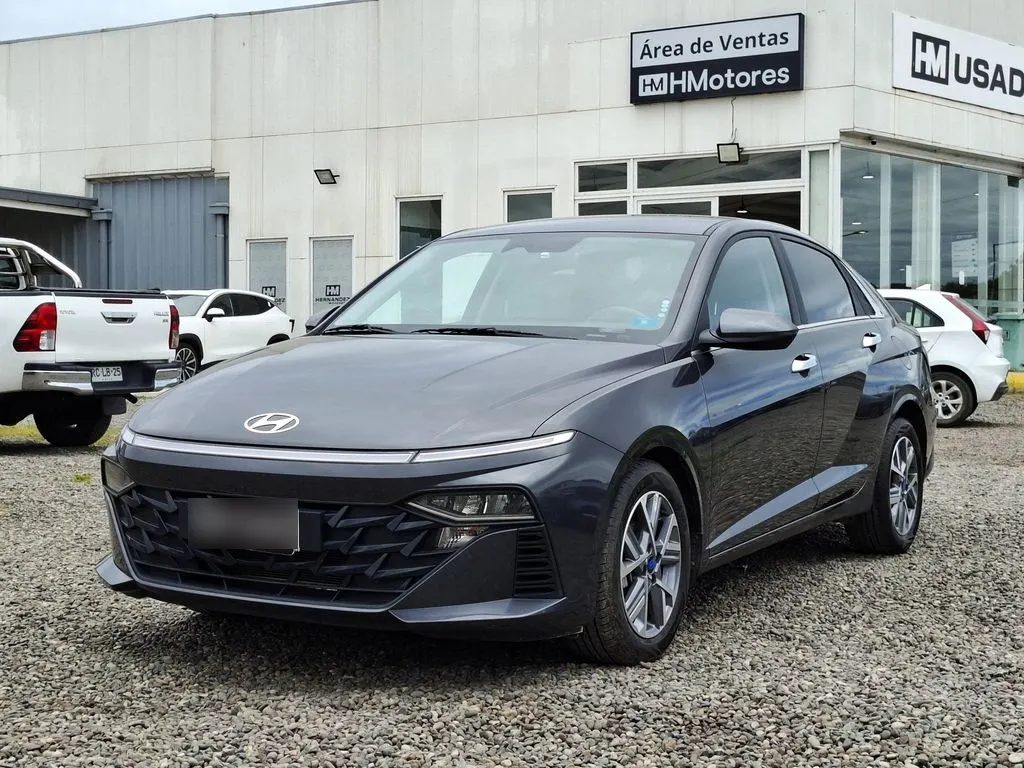 Hyundai Accent Bn7i Mpi Cvt 1.5 At Design año 2025