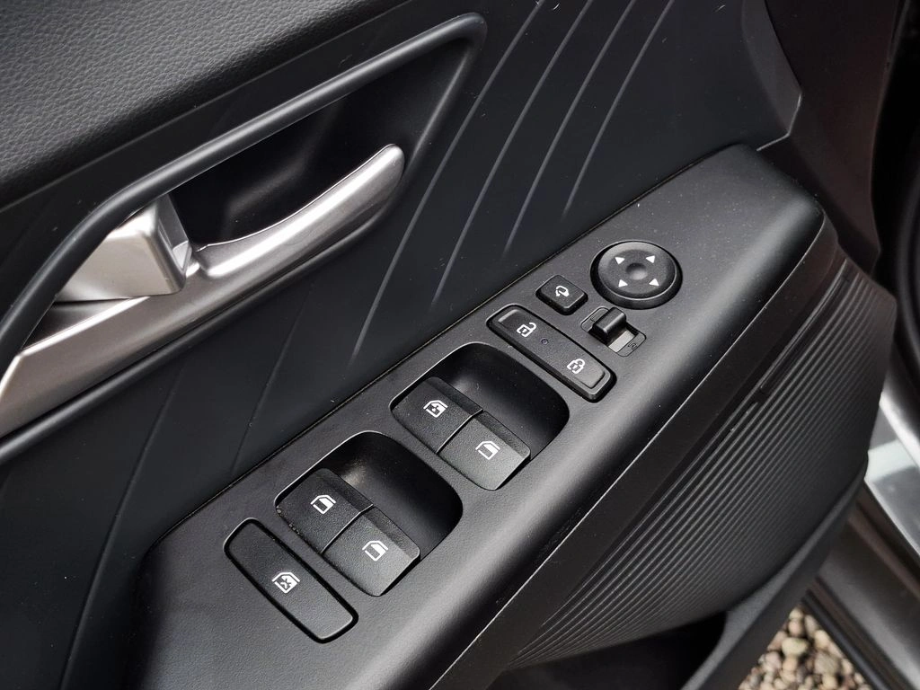 Hyundai Accent Bn7i Mpi Cvt 1.5 At Design año 2025