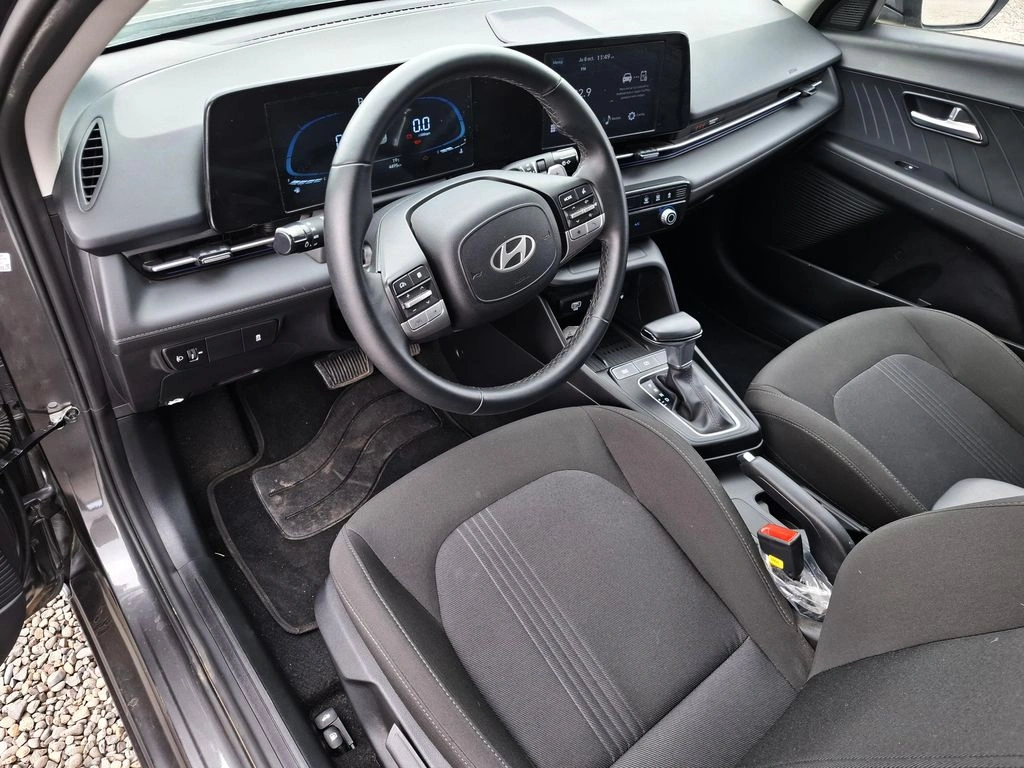 Hyundai Accent Bn7i Mpi Cvt 1.5 At Design año 2025