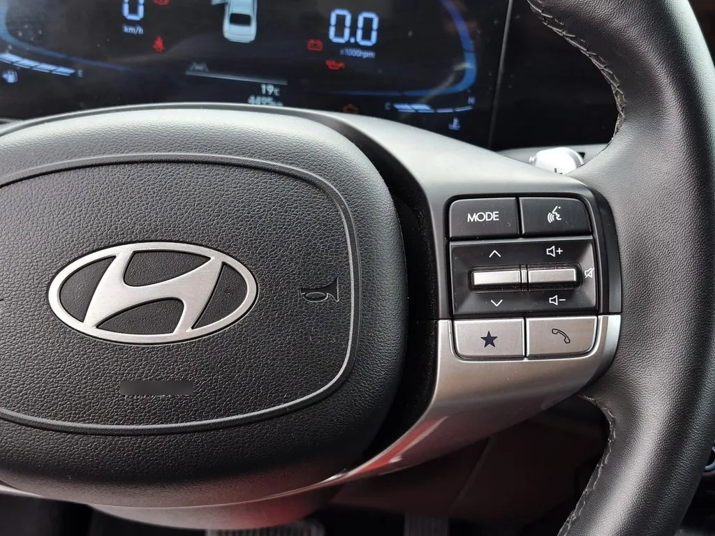 Hyundai Accent Bn7i Mpi Cvt 1.5 At Design año 2025