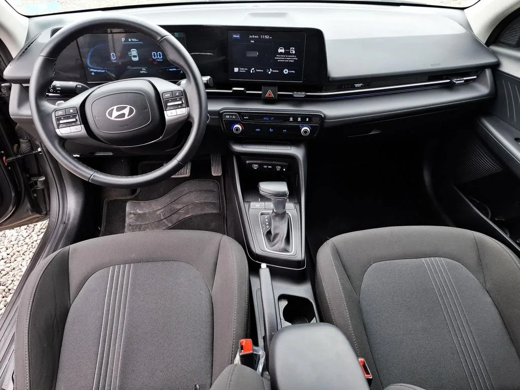 Hyundai Accent Bn7i Mpi Cvt 1.5 At Design año 2025
