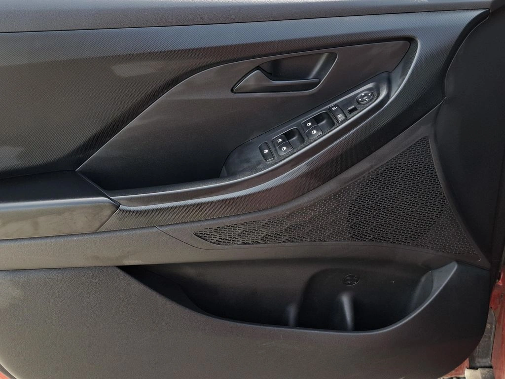 Hyundai Creta 1.5 Su2i Plus Mt año 2024