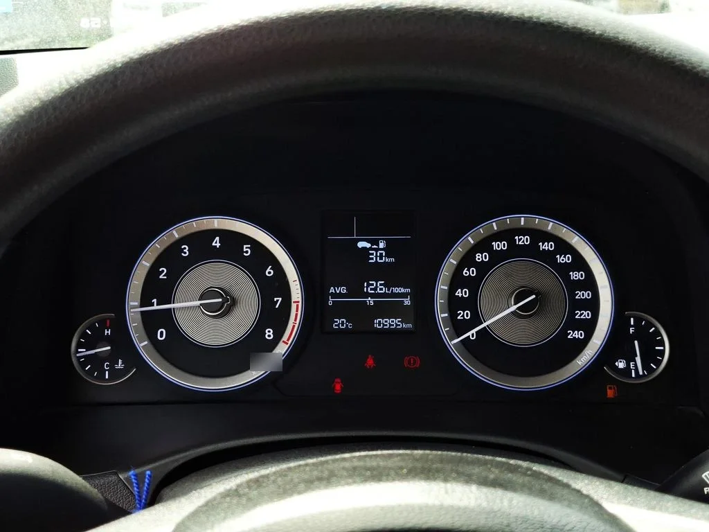 Hyundai Creta 1.5 Su2i Plus Mt año 2024