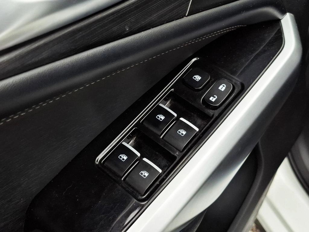 JAC Js8 Luxury 1.5 año 2023
