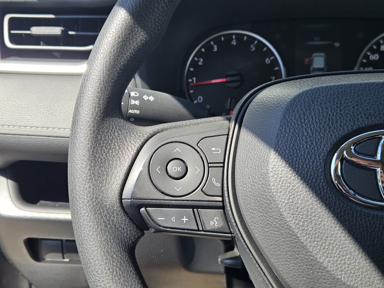 Toyota Rav4 2.0 Le At año 2024