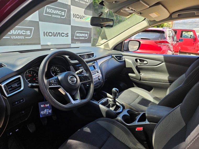 Nissan Qashqai Sense 2.0 Mt año 2020