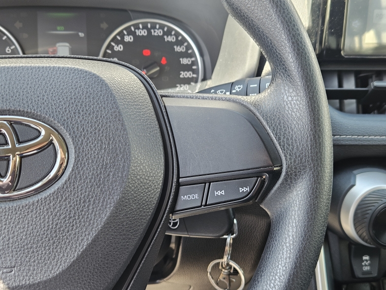 Toyota Rav4 2.0 Le At año 2024