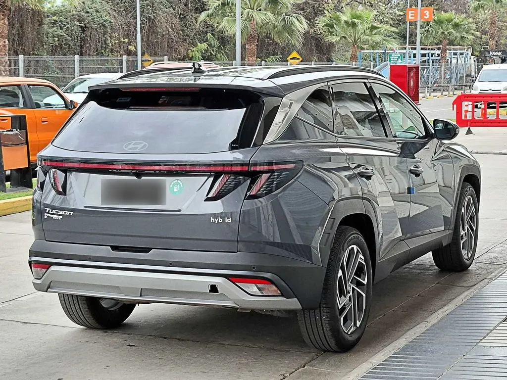 Hyundai Tucson Nx4 Gdi 4x2 1.6 At año 2026