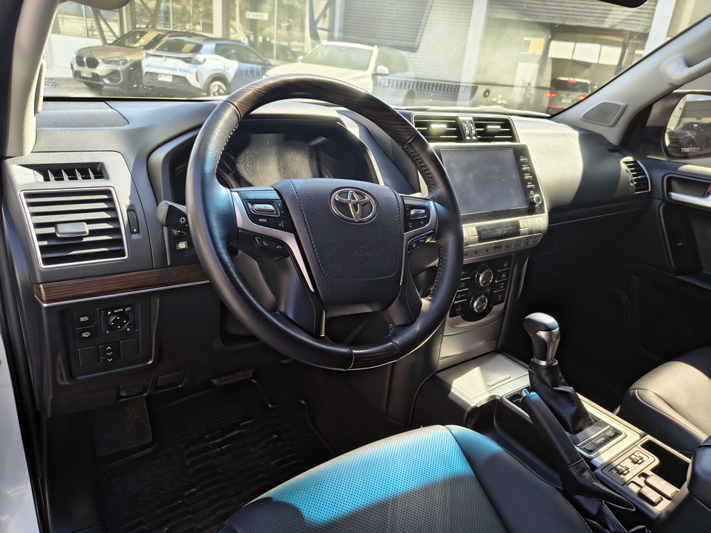 Toyota Land Cruiser Prado Ltd 4x4 4.0 Aut año 2024