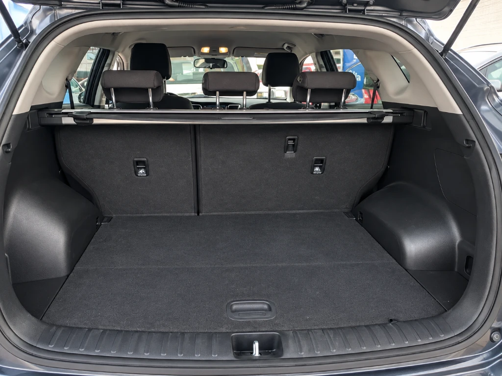 Hyundai Tucson 2.0 Gl Advance 4x2 Nav Mt 5p año 2018
