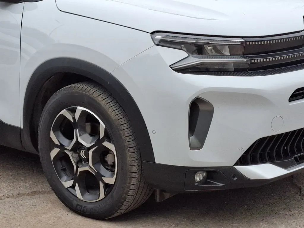 Citroen C5 Aircross Shine Bluehdi Cva8 Stt 1.5 Aut año 2025