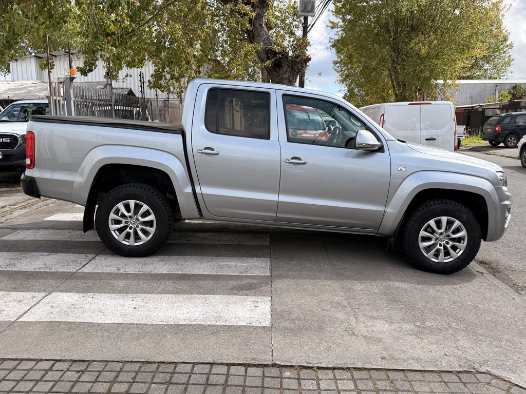 Volkswagen Amarok 2.0 Comfortline 4motion año 2023