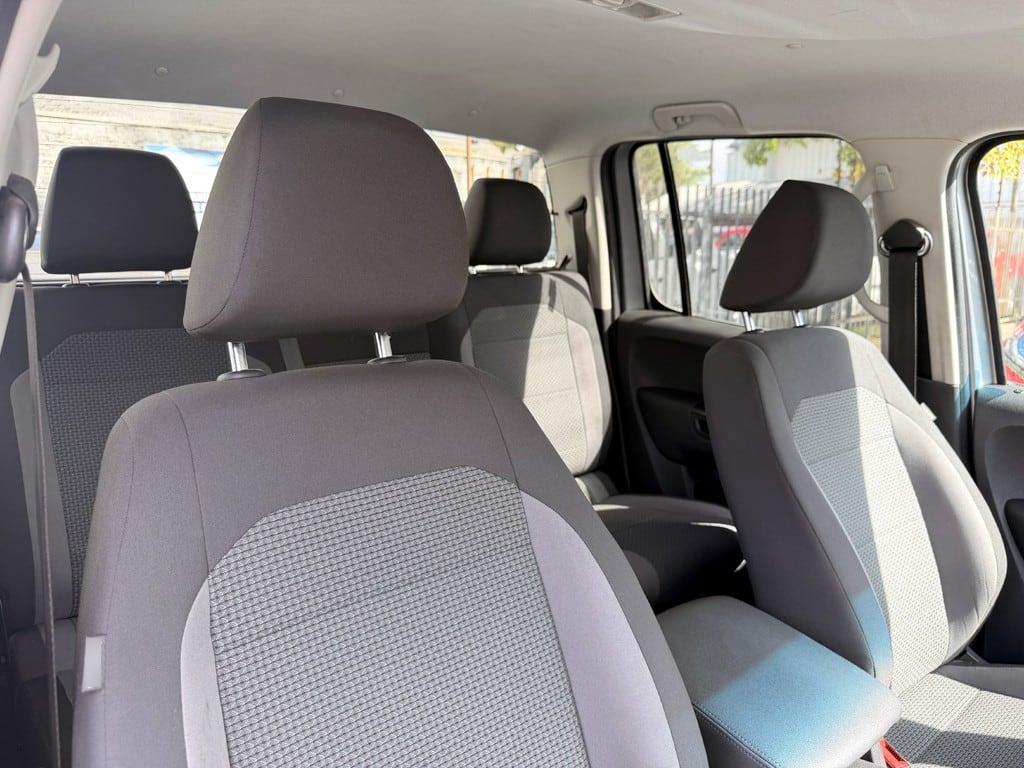 Volkswagen Amarok 2.0 Comfortline 4motion año 2023