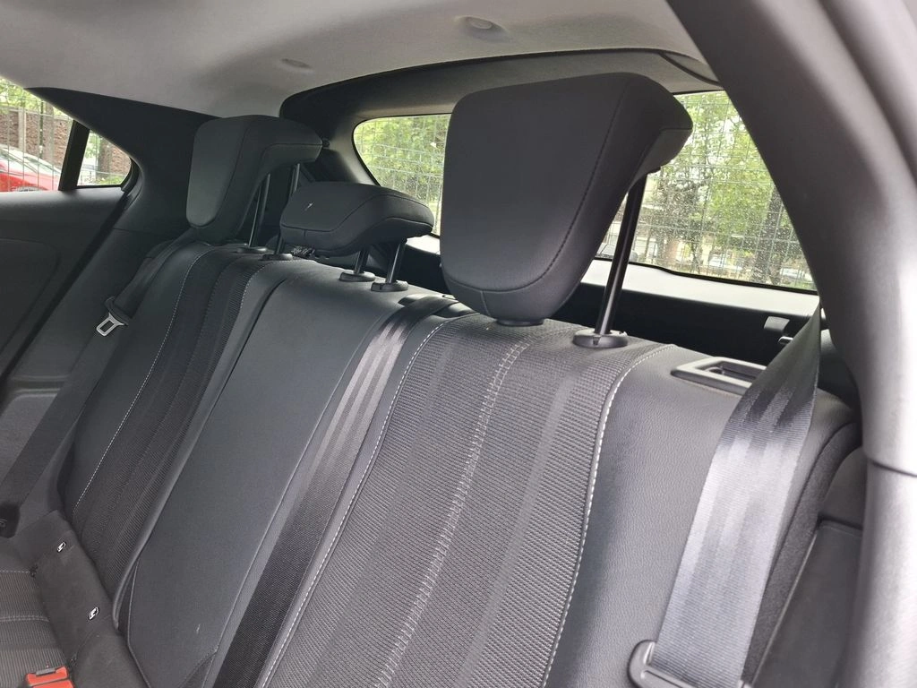 Opel Mokka 1.2t Elegance Mt año 2023