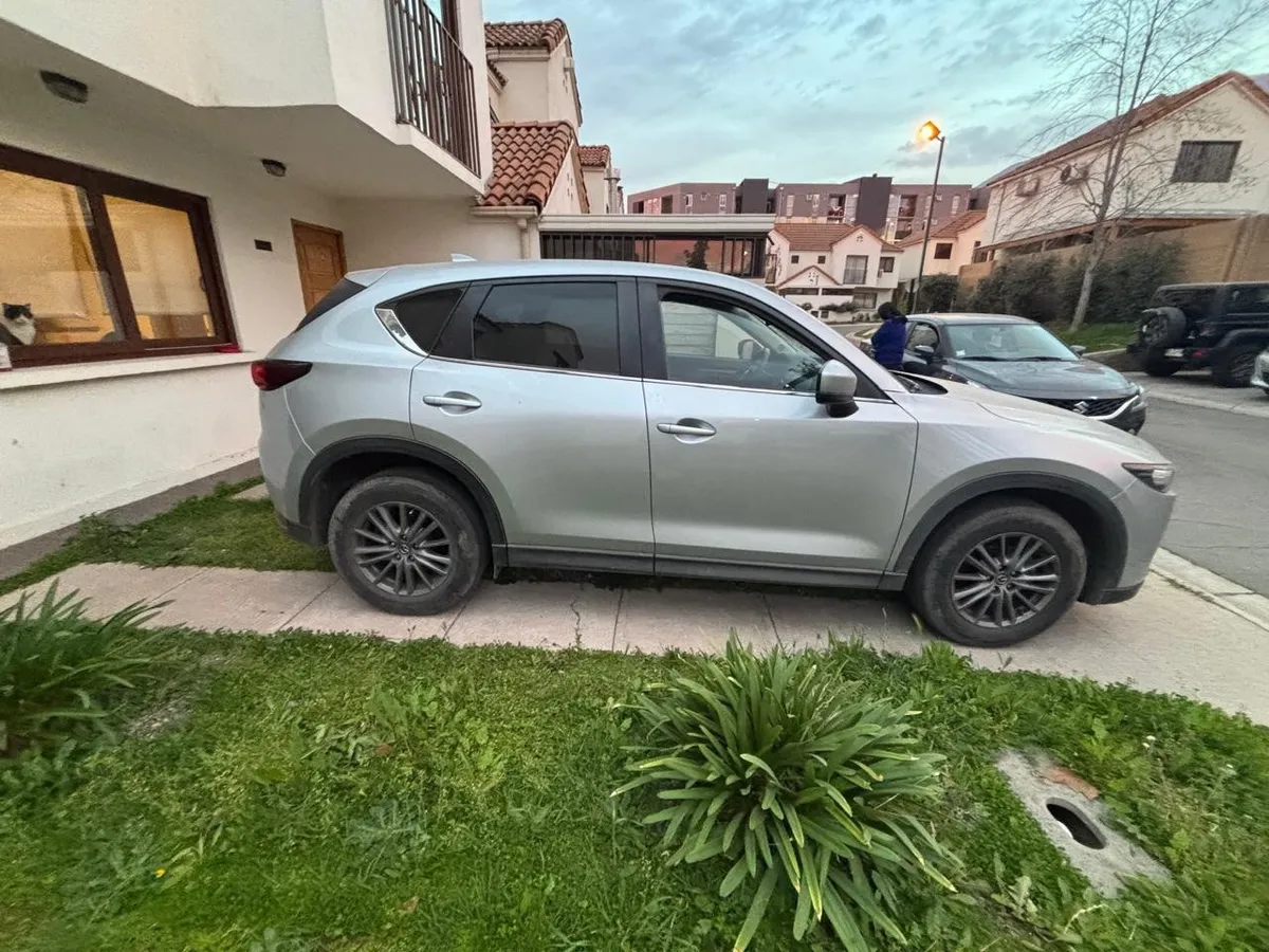 MAZDA CX-5  año 2020